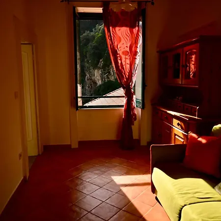 Апартаменти La Torretta Амальфі